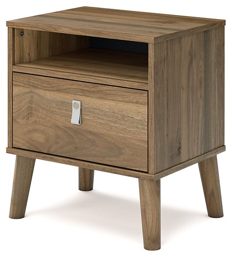 Aprilyn Nightstand - Yulissa Home Furnishings (NJ)