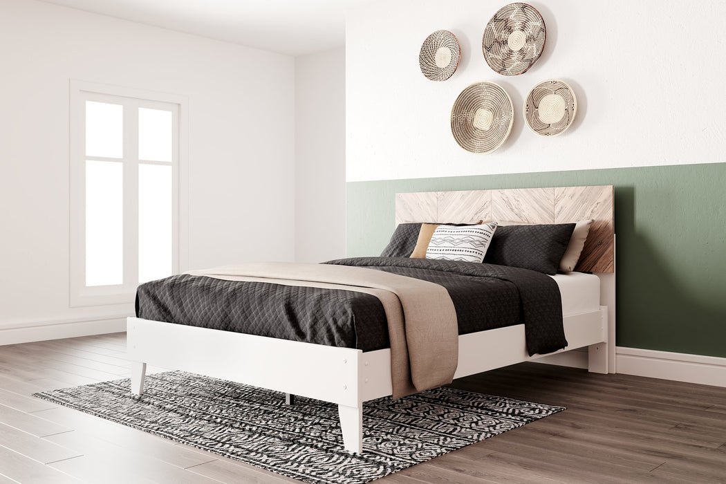 Piperton Panel Bed - Yulissa Home Furnishings (NJ)