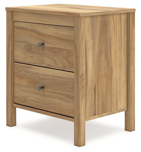 Bermacy Nightstand - Yulissa Home Furnishings (NJ)