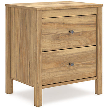 Bermacy Nightstand - Yulissa Home Furnishings (NJ)