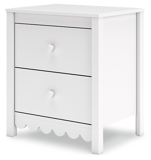 Hallityn Nightstand - Yulissa Home Furnishings (NJ)