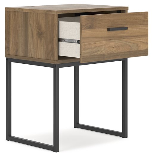 Deanlow Nightstand - Yulissa Home Furnishings (NJ)