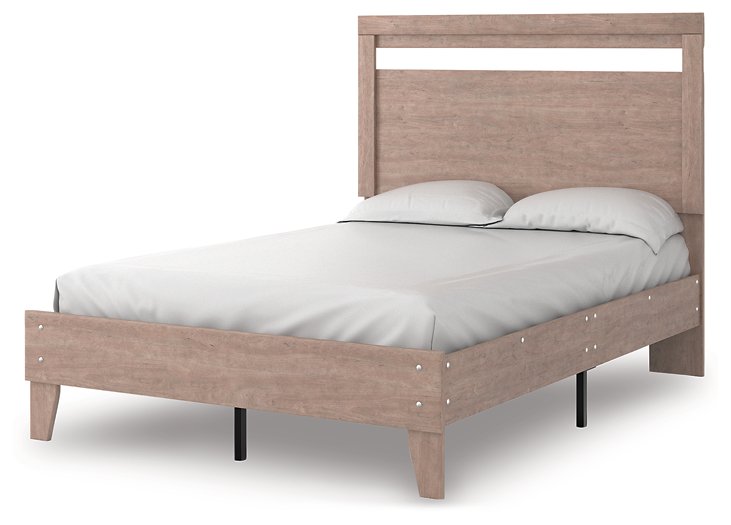 Flannia Panel Bed - Yulissa Home Furnishings (NJ)