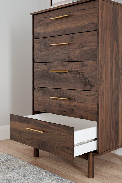 Calverson Chest of Drawers - Yulissa Home Furnishings (NJ)