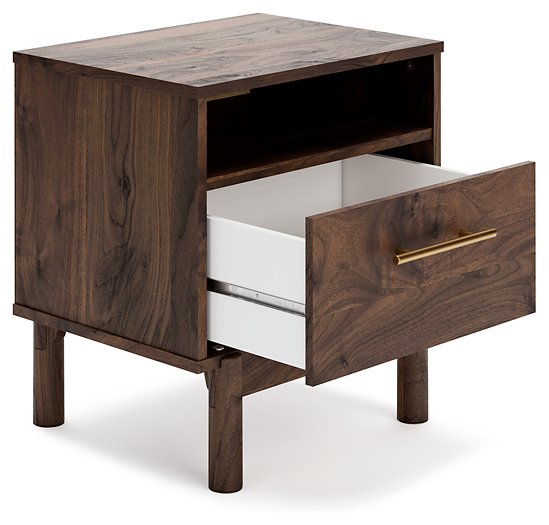 Calverson Nightstand - Yulissa Home Furnishings (NJ)