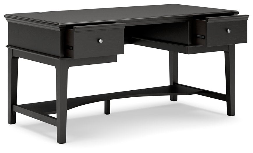 Beckincreek 60" Home Office Desk - Yulissa Home Furnishings (NJ)