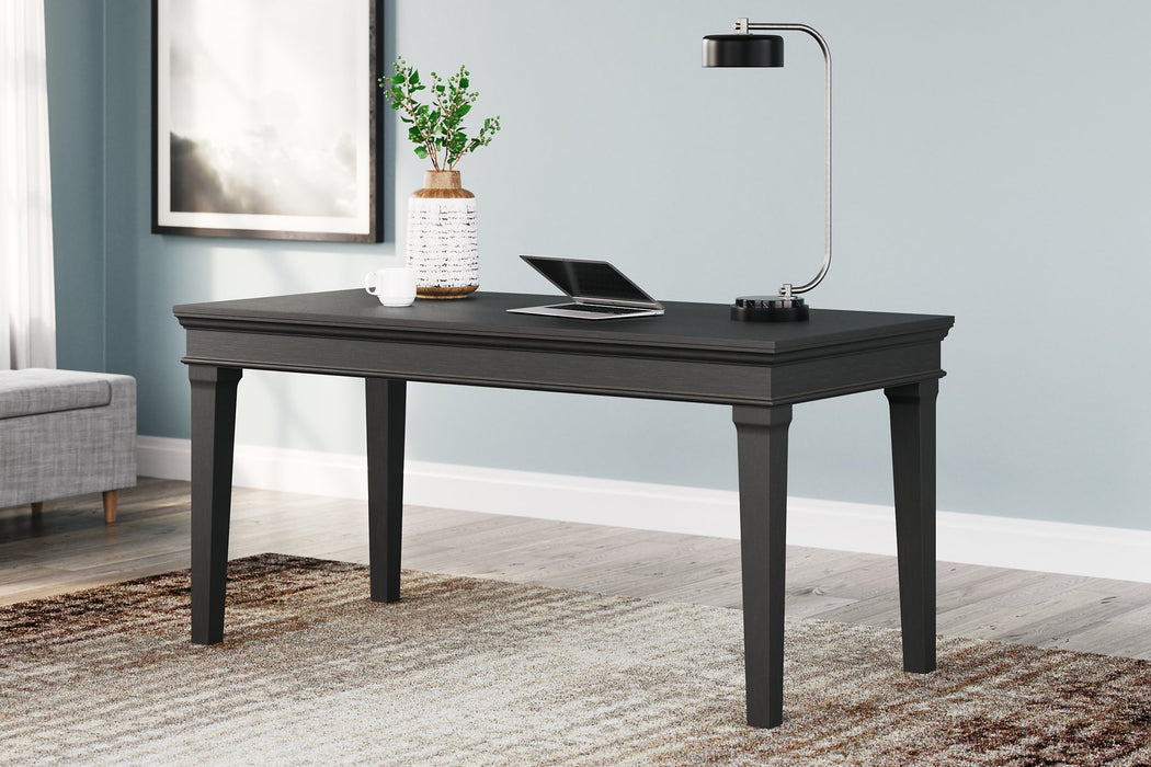 Beckincreek Home Office Desk - Yulissa Home Furnishings (NJ)