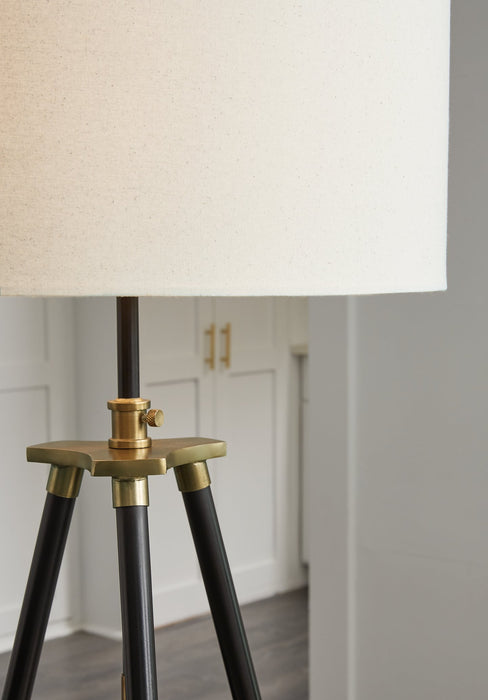 Cashner Floor Lamp - Yulissa Home Furnishings (NJ)