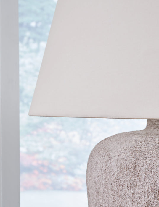 Danry Table Lamp - Yulissa Home Furnishings (NJ)