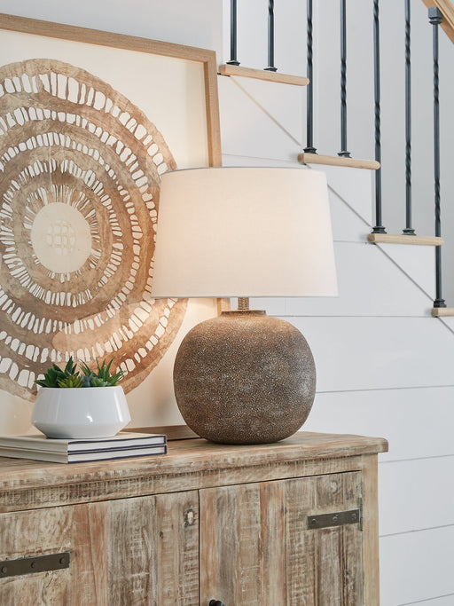 Neavesboro Table Lamp - Yulissa Home Furnishings (NJ)