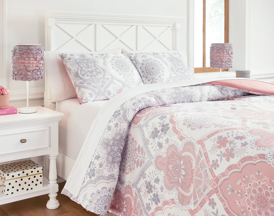 Avaleigh Comforter Set - Yulissa Home Furnishings (NJ)