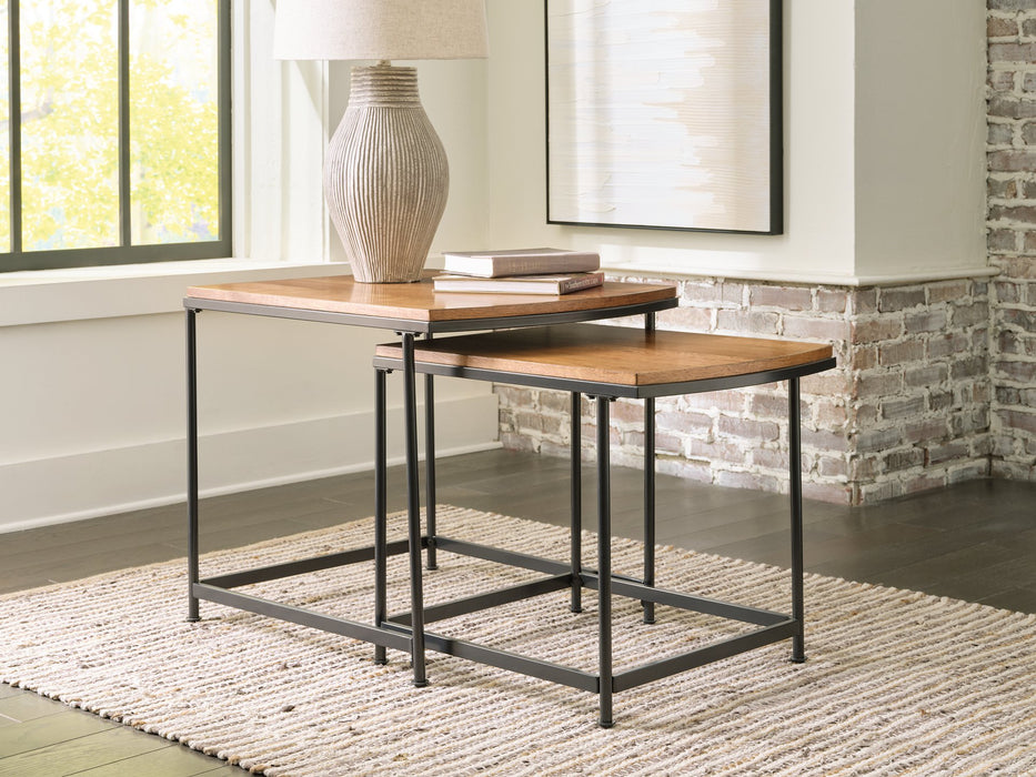 Drezmoore Nesting End Table (Set of 2) - Yulissa Home Furnishings (NJ)