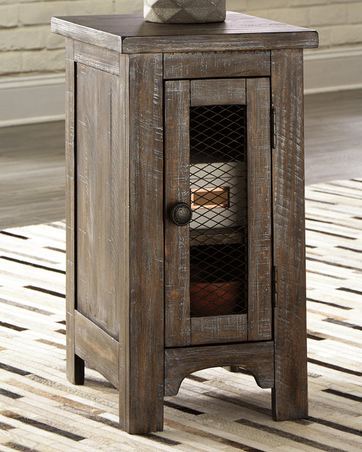 Danell Ridge Chairside End Table - Yulissa Home Furnishings (NJ)