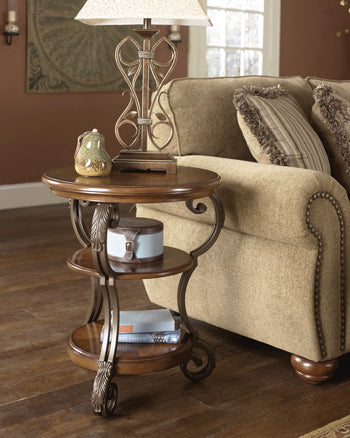 Nestor Chairside End Table - Yulissa Home Furnishings (NJ)