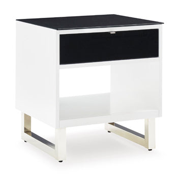 Gardoni End Table - Yulissa Home Furnishings (NJ)