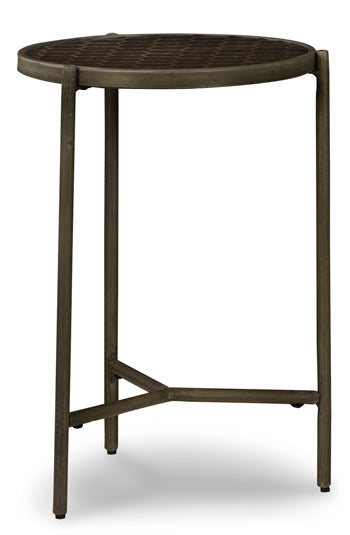 Doraley Chairside End Table - Yulissa Home Furnishings (NJ)