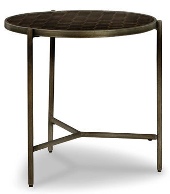 Doraley End Table - Yulissa Home Furnishings (NJ)