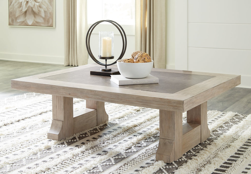 Hennington Coffee Table - Yulissa Home Furnishings (NJ)