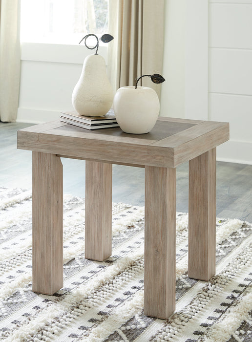 Hennington Occasional Table Set - Yulissa Home Furnishings (NJ)